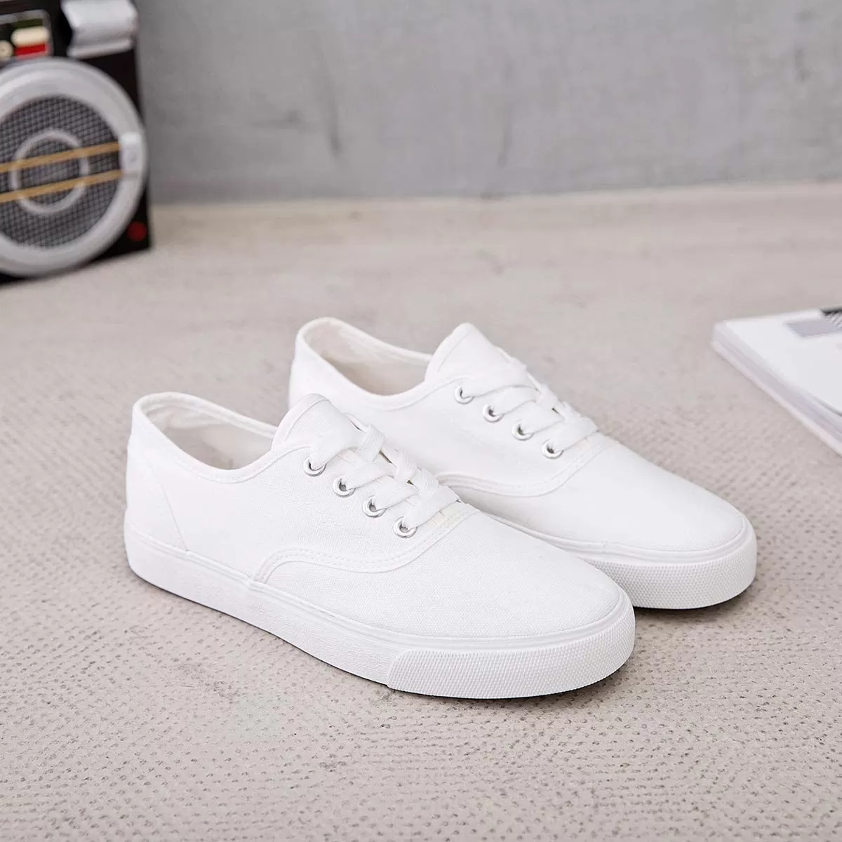 Women's Canvas Low Cut Canvas Walking Running Shoes